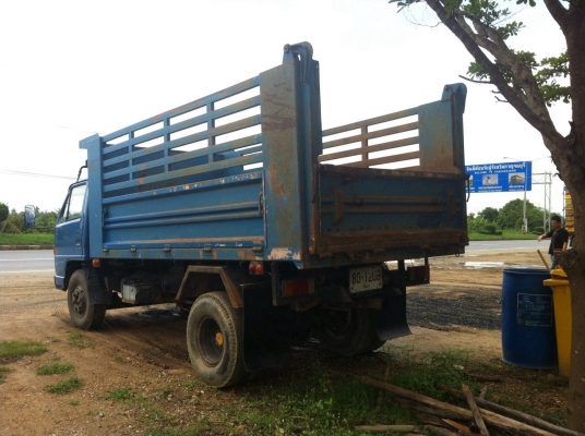 รถ 6 ล้อ npr รถหัางแท้