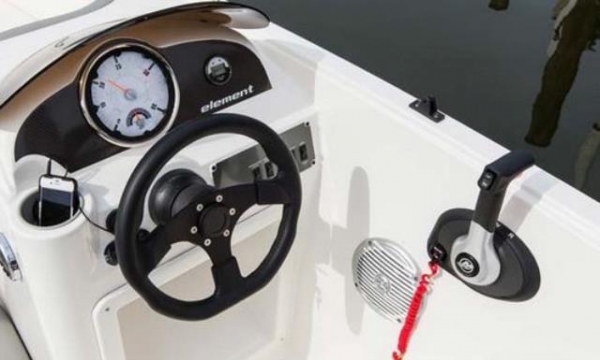 !!!@@@ขายเรือใหม่ 2014 Bayliner160 Element เครื่อง 60 แรงสี่จังหวะ เครื่องติดท้าย@@@!!!