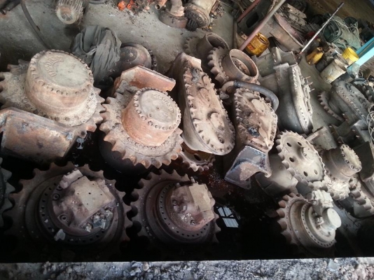 ขายตัวเดิน มี sk200-1,ex200-1,Ex200-3,sk200-3 super