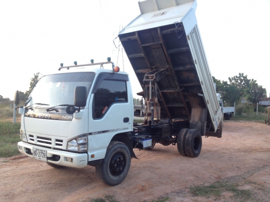 <<835,000>>NQR 150 แรง ปี 52 ดั๊มสามมิตร เทป แอร์ ครบครัน พร้อมใช้!!!