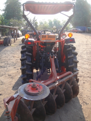 คูโบต้า L3408 4 WD 2 เพลา ใบมีดหน้าช้าง  ผาน 6x22 ทำงาน 1040  ชั่วโมง..