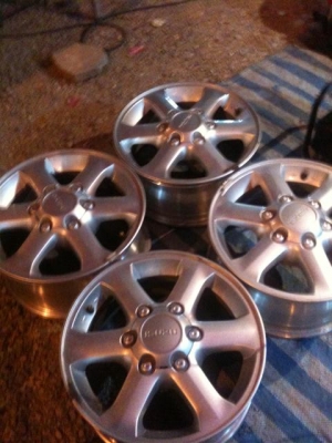 ขายครับ แม๊กเดิม อีซูซุ ขอบ16 ไร้ริ้วรอย จัดส่งทั่วประเทศ ขายครับ แม๊กเดิม อีซูซุ ขอบ16 ไร้ริ้วรอย จัดส่งทั่วประเทศ