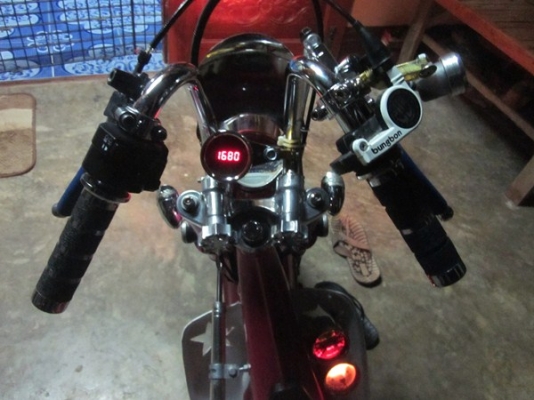 ชาลีแต่งเทพๆ เครื่อง Honda ไนท์ 110 cc. มีทะเบียน เครื่องชุบ ครัชมือ ดิสเบรคหน้า ล้อ12" ยางใหม่ ท่อผ่าเสียงแน่นๆ