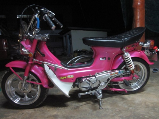 ชาลีแต่งเทพๆ เครื่อง Honda ไนท์ 110 cc. มีทะเบียน เครื่องชุบ ครัชมือ ดิสเบรคหน้า ล้อ12" ยางใหม่ ท่อผ่าเสียงแน่นๆ