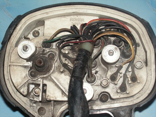 เรือนไมค์มอไซค์