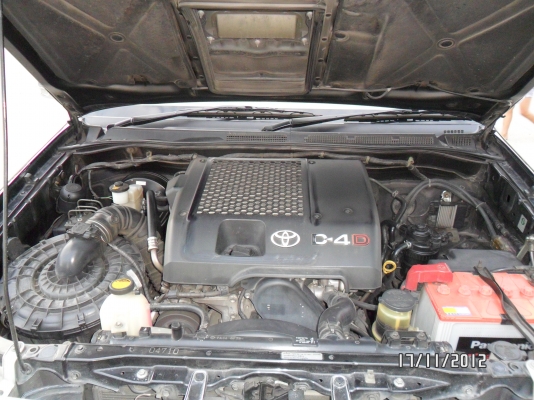 ขายวีโก้พรีรันเนอร์4ประตูสีดำปี 06เจ้าของขายเอง