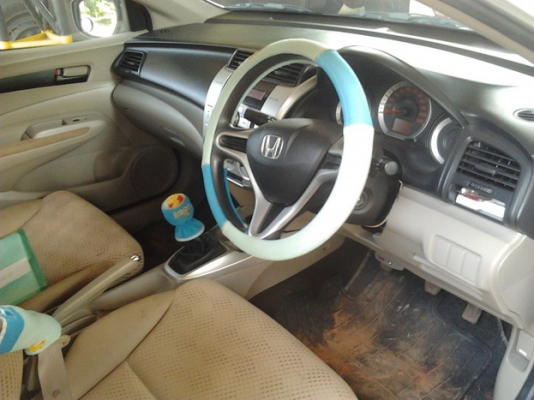 ***ขายแล้วครับขอบคุณ Truck2hand ขาย รถเก๋ง HONDA CITY 1.5 S i-VTEC ปี10 จดทะเบียน11โฉม CITY 2008 MT รถใช้งานน้อย 43,xxx บางเดิม ทุกจุด สีไม่เคยเคลม แอร์ ล้อแมกซ์ CD พ.พาวเวอร ก.ไฟฟ้า ยางดี4เส้น รถมือเดียว ราคาต่อรองได้ครับ