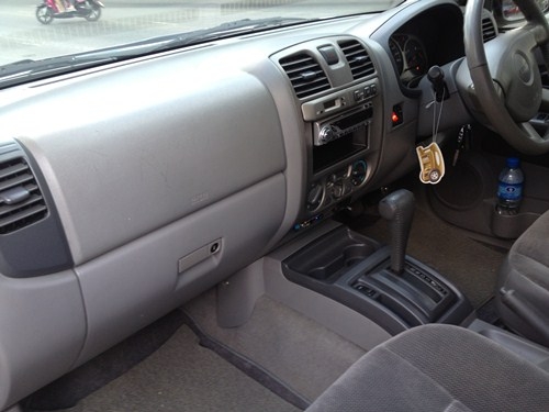 2003 ISUZU, 3.0 LS CAB 4 เครื่อง 1 JZ-GTE แก็ส LPG