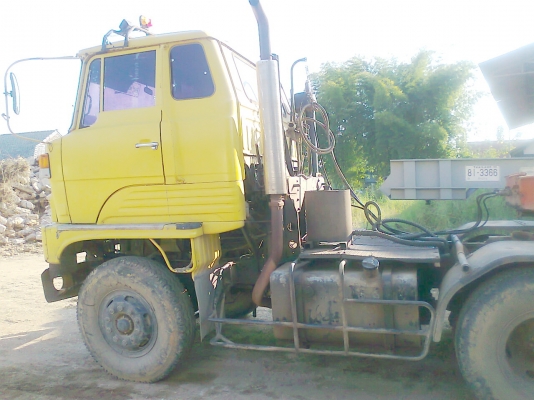 ขายด่วน!..รถสิบล้อหัวลาก สองเพลา HINO HH เครื่องยนต์ HINO P11C 320 แรงม้า ใหม่  เครื่องแรง มีแอร์เย็นฉ่ำ.