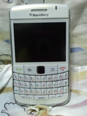 นอกเรื่อง ขายBB9700 สภาพใหม่ ใช้งานน้อย ครับ