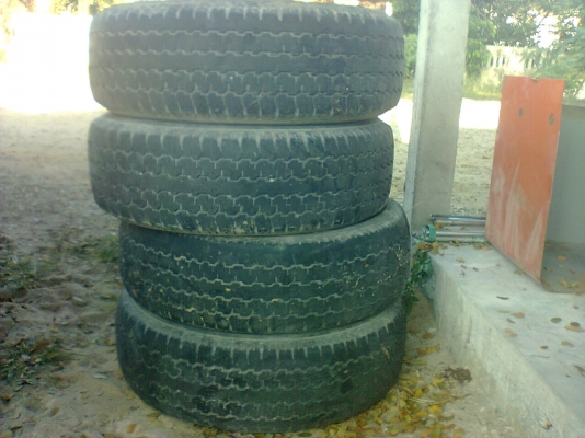 ขายยางรถยนต์ bridgestone 689 H/T ปี 07 245/70/R16