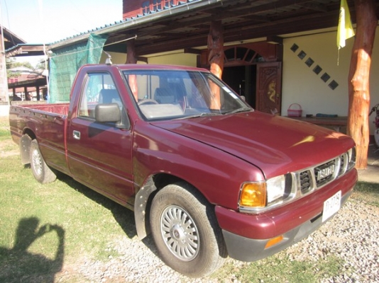 ขายด่วนรถบ้านแท้ เดิมๆ  บางสวยพร้อมใช้ อีซูซุ มังกรทอง ปี 38 90 HP สุดยอดประหยัดน้ำมัน เครื่องดีมากแน่นๆ เดินเรียบ ไม่สะดุด ไม่มีไอ หน้าเดิม คานเดิม ตะเข็บเดิม