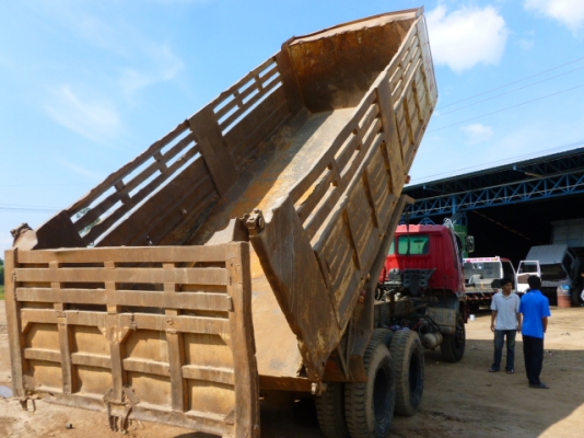 แสงฟ้าเต้นรถ///ขายHINO-227หัวสิงไอเทคนอก เบรกทิฟฟี่ กระดั้มสามมิตร ยางใหม่10เส้น แสงฟ้าเต้นรถ///ขายHINO-227หัวสิงไอเทคนอก เบรกทิฟฟี่ กระดั้มสามมิตร ยางใหม่10เส้น