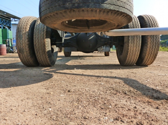 แสงฟ้าเต้นรถ/////จำหน่ายรถ6ล้อHINO-FC114A วางหัวFCนอก พวงมาลัยเพาเวอร์ ยางใหม่6เส้น ยาว5.50.ม