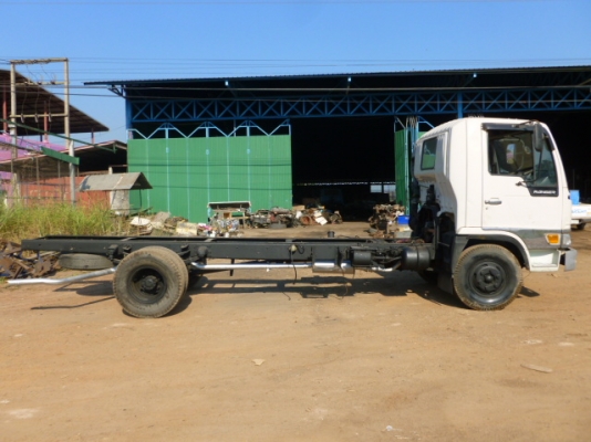 แสงฟ้าเต้นรถ/////จำหน่ายรถ6ล้อHINO-FC114A วางหัวFCนอก พวงมาลัยเพาเวอร์ ยางใหม่6เส้น ยาว5.50.ม