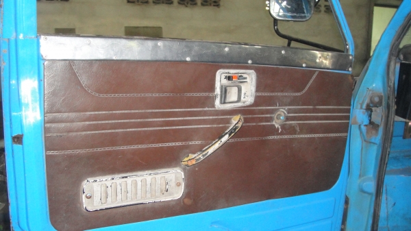 หัวรถ ISUZU KS พื้นแสตนเลส สภาพดีของครบ ยกใส่รถวิ่งได้เลย หัวรถ ISUZU KS พื้นแสตนเลส สภาพดีของครบ ยกใส่รถวิ่งได้เลย