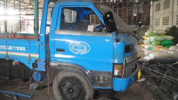 หัวรถ ISUZU KS พื้นแสตนเลส สภาพดีของครบ ยกใส่รถวิ่งได้เลย หัวรถ ISUZU KS พื้นแสตนเลส สภาพดีของครบ ยกใส่รถวิ่งได้เลย