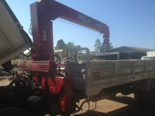 ขายด่วน ISUZU ROCKY ติดเครน 5 ตัน เครื่อง 6BD1 165 แรงม้า ทำใหม่ทั้งคันพร้อมทะเบียน