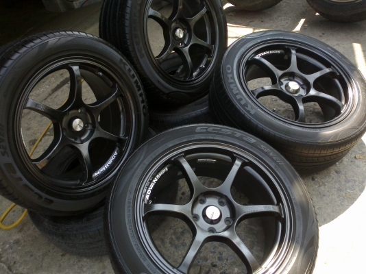 ล้อ RG2 ขอบ18 5รู114 หน้า8นิ้วทั้ง4วง พร้อมยาง คัมโฮ ปี11