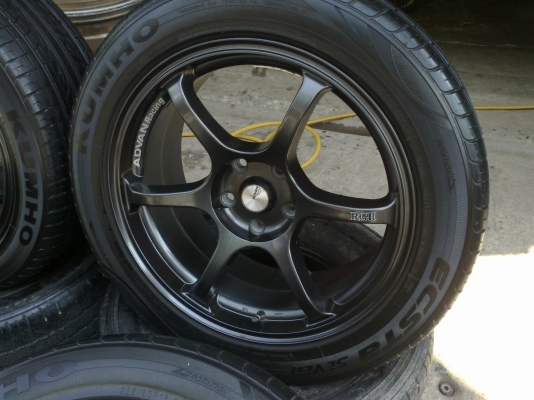 ล้อ RG2 ขอบ18 5รู114 หน้า8นิ้วทั้ง4วง พร้อมยาง คัมโฮ ปี11