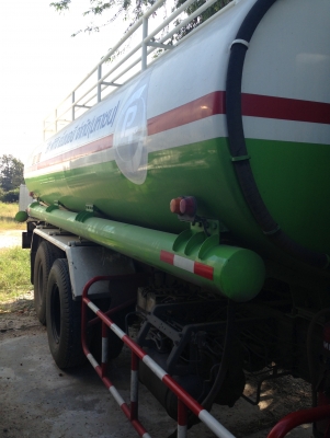 ISUZU FVZ 195 รถบรรทุกน้ำมัน 10 ล้อ 2เพลา