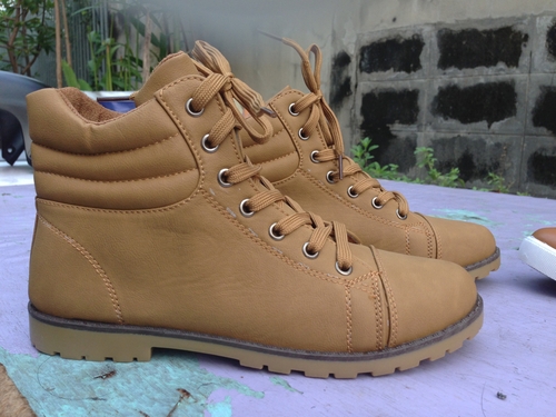 ร้องเท้าใหม่ไว้ไส่ขับรถ399ทุกคู่คับ