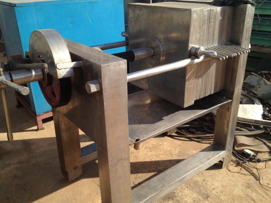 ขายเครื่องแยก กาก (Filter Press) สแตนเลส ราคาไม่แพง พร้อมใช้งาน