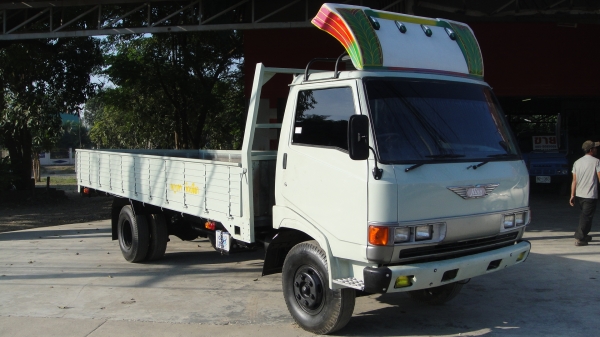 HINO KM779 เครื่อง117แรง ดาวน์50000ผ่อน12000/48เดือน