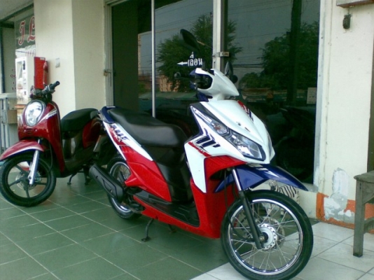 Click &ndash; i ปี 2555 ลาย steed รถสวยประหยัดน้ำมัน 24500