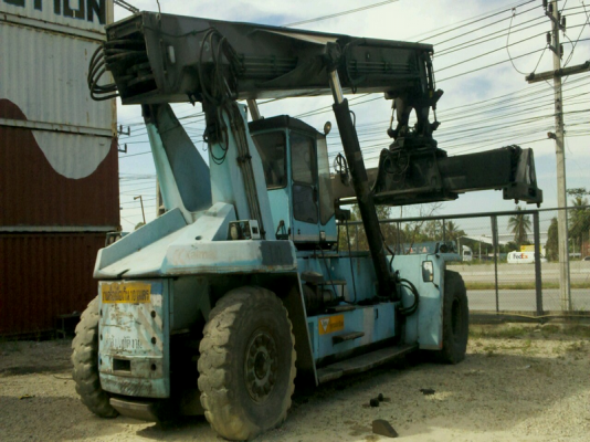 ขายรถท๊อปยี่ห้อ Kalmar ( ยกตู้คอนเทรนเนอร์ ) ยกตู้หนัก