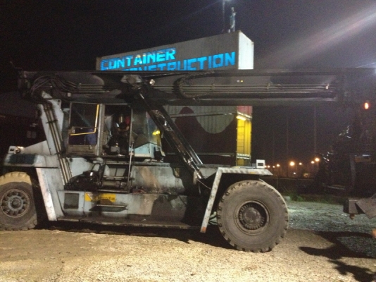 ขายรถท๊อปยี่ห้อ Kalmar ( ยกตู้คอนเทรนเนอร์ ) ยกตู้หนัก