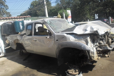 ขายซากBT-50ปี06"ยกสูง ขาย150,000บพร้อมเล่ม