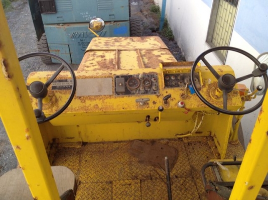 ขายรถบด 3 ล้อเหล็ก R-2 เก่านอกจากญี่ปุ่น