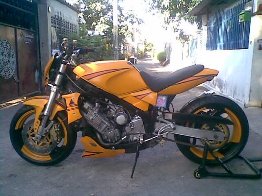 ขายFZ1000*ทะเบียนพร้อมโอน*แต่งแนวสตั้นเมกาของแต่งตามรูปคับ