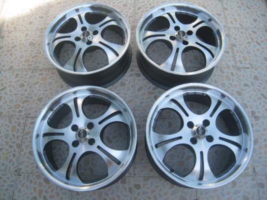 ขายแม็ก 5 ก้านคู่ ขอบ 17"x7" 4รู 100 et 40 (081-3747940)