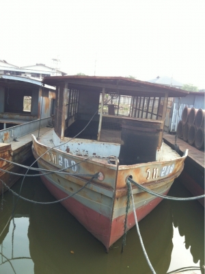 ขายเรือบรรทุกกรมชลประทาน