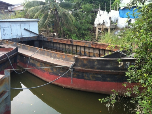 ขายเรือบรรทุกกรมชลประทาน