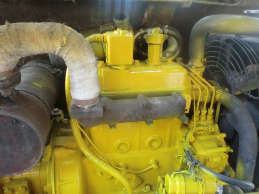 รถแบคโฮ ยี่ห้อโคมัสสุ PC30 รุ่น 2 สภาพพร้อมใช้งาน