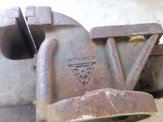 ปากกาจับชิ้นงานWINNER 4นิ้ว มือสองสภาพพร้อมใช้งาน
