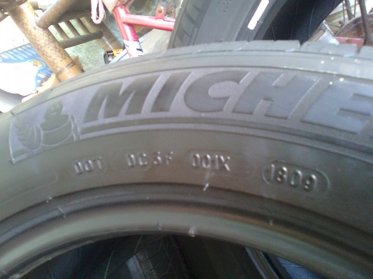 ยางมิชลิน MXV8 215 55 17 ปี09 ราคา 850 ด่วน รูปเพียบ ยางมิชลิน MXV8 215 55 17 ปี09 ราคา 850 ด่วน รูปเพียบ