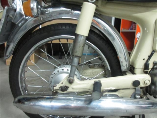 ขาย/แลก HONDA S90 เครื่องเดิมมีเล่มทะเบียน+ชุดโอนภาษีเต็ม ก.พ.57 (จัดส่งได้)