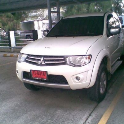 ขายคิ้วล้อหน้า TRITON PLUS คู่หน้า1 คู่ ป้ายแดง