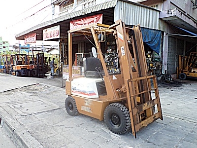 ขายรถยกโคมัสสึ 1 ตัน รุ่น14 เครื่องเบนซิน กระบอกคู่ เสาสูง 3 เมตร ยางตันใหม่ 4 ล้อ พวงมาลัยเพาเว่อร์ สีเดิมจากนอก นำเข้าจากญี่ปุ่น ใช้งานได้ทันที ขายรถยกโคมัสสึ 1 ตัน รุ่น14 เครื่องเบนซิน กระบอกคู่ เสาสูง 3 เมตร ยางตันใหม่ 4 ล้อ พวงมาลัยเพาเว่อร์ สีเดิมจากนอก นำเข้าจากญี่ปุ่น ใช้งานได้ทันที