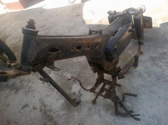 อร่อยหัวเขา  ติดต่อ 081-931-5032