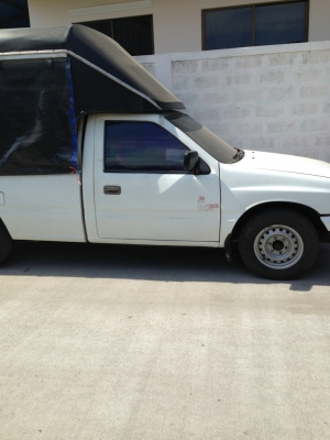 ขายกระบะอีซูซุปีมังกร ปี1991สีขาวรถใช้เอง เครื่อง2500