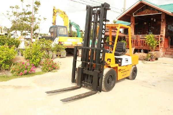 ขายรถโฟล์คลิฟท์ KOMATSU FD30-7