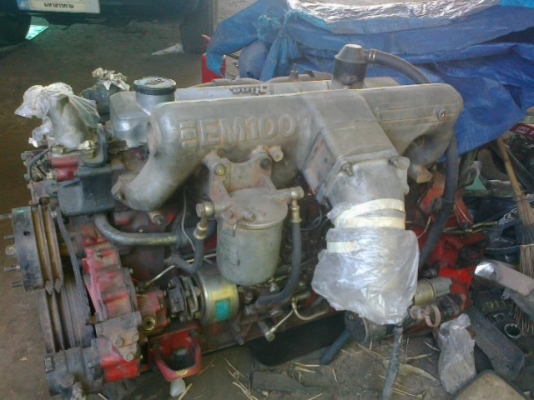 ขายเครื่องยนต์ Hino EM100 220 แรง