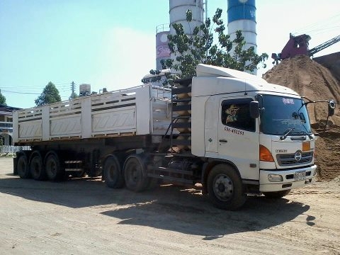หัวลาก (เฉพาะหัวลาก) HINO  MEGA URO 3   NGV 100\%