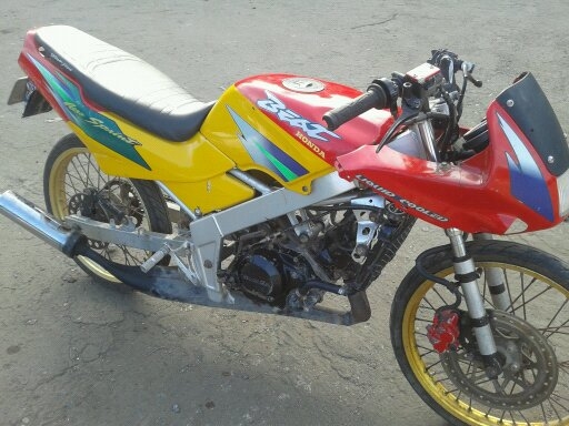 ฮอนด้าบีด 110 สภาพดี มีทะเบียน 6500 ฮอนด้าบีด 110 สภาพดี มีทะเบียน 6500