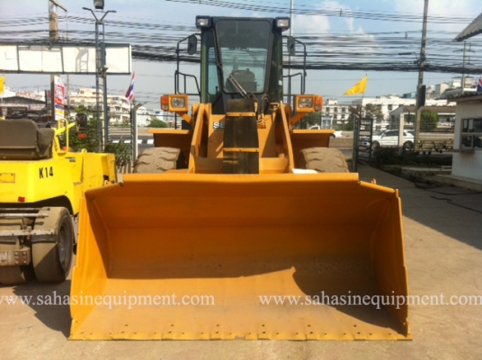 รถตัก WA300-1 บจก.สหสินอีควิปเม้นท์ โทร.081-5851880, 02-5168100-1 www.sahasinequipment.com